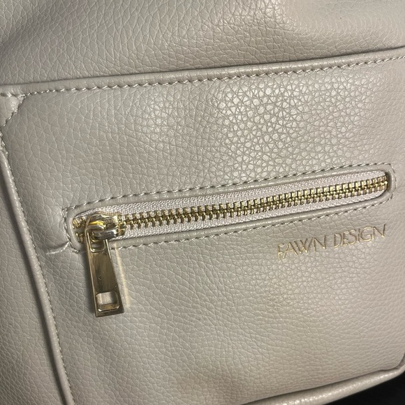 Fawn Design Tan Baby Bag Modern Minimalist - Picture 6 of 8
